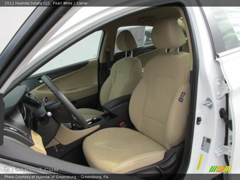 Pearl White / Camel 2011 Hyundai Sonata GLS