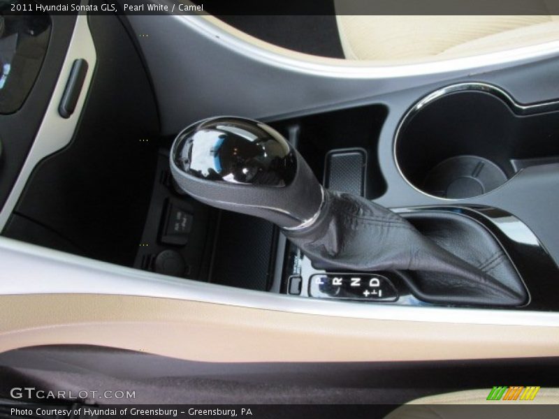 Pearl White / Camel 2011 Hyundai Sonata GLS