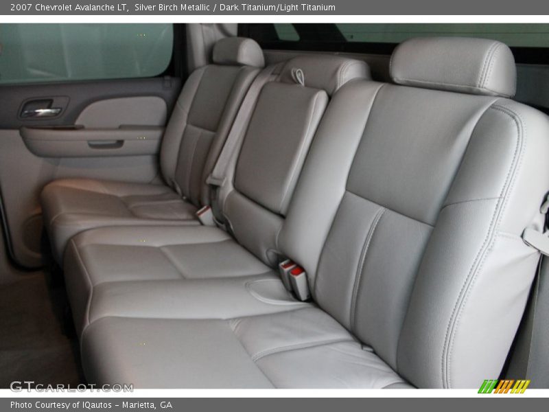 Silver Birch Metallic / Dark Titanium/Light Titanium 2007 Chevrolet Avalanche LT