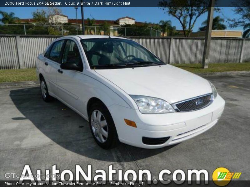 Cloud 9 White / Dark Flint/Light Flint 2006 Ford Focus ZX4 SE Sedan