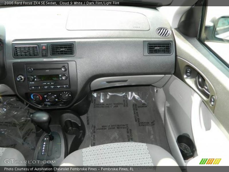 Cloud 9 White / Dark Flint/Light Flint 2006 Ford Focus ZX4 SE Sedan