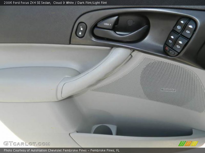 Cloud 9 White / Dark Flint/Light Flint 2006 Ford Focus ZX4 SE Sedan