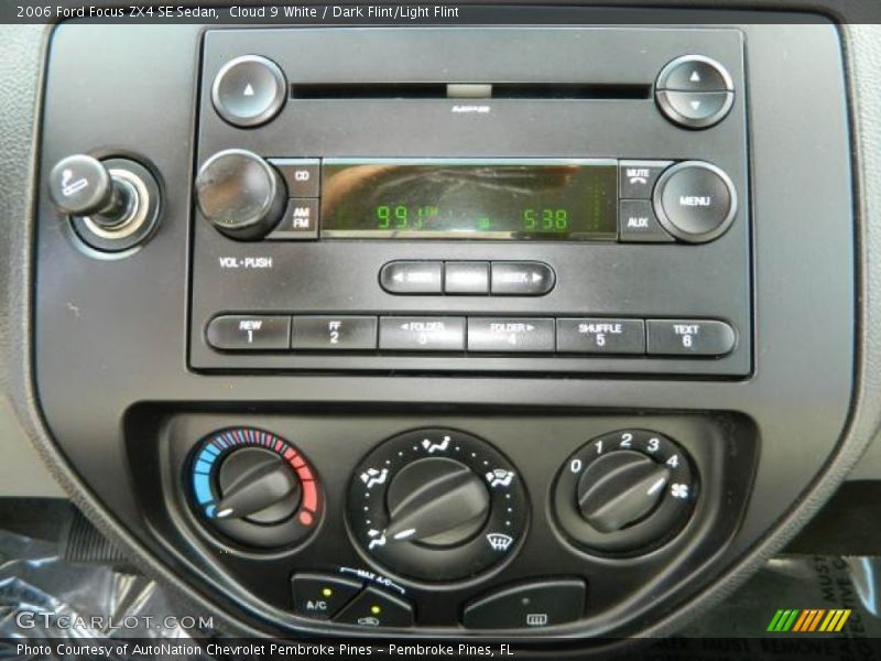 Cloud 9 White / Dark Flint/Light Flint 2006 Ford Focus ZX4 SE Sedan