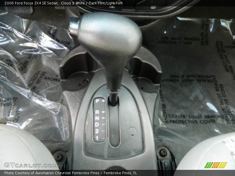 Cloud 9 White / Dark Flint/Light Flint 2006 Ford Focus ZX4 SE Sedan