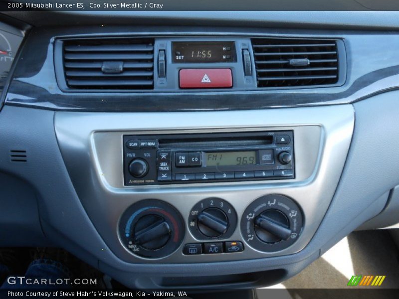 Cool Silver Metallic / Gray 2005 Mitsubishi Lancer ES