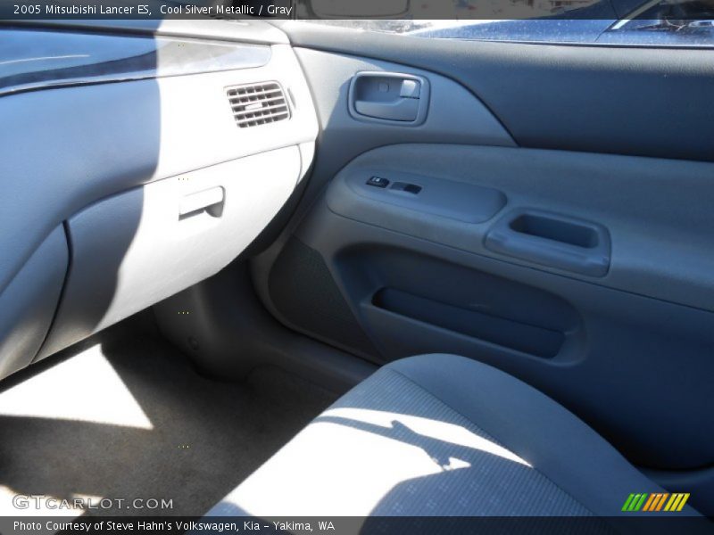 Cool Silver Metallic / Gray 2005 Mitsubishi Lancer ES