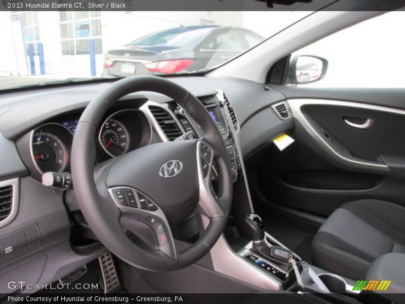 Silver / Black 2013 Hyundai Elantra GT