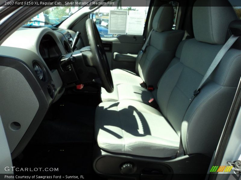 Silver Metallic / Medium Flint 2007 Ford F150 XL Regular Cab
