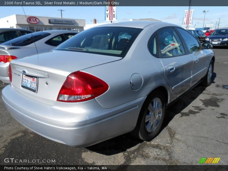 Silver Frost Metallic / Medium/Dark Flint Grey 2006 Ford Taurus SEL
