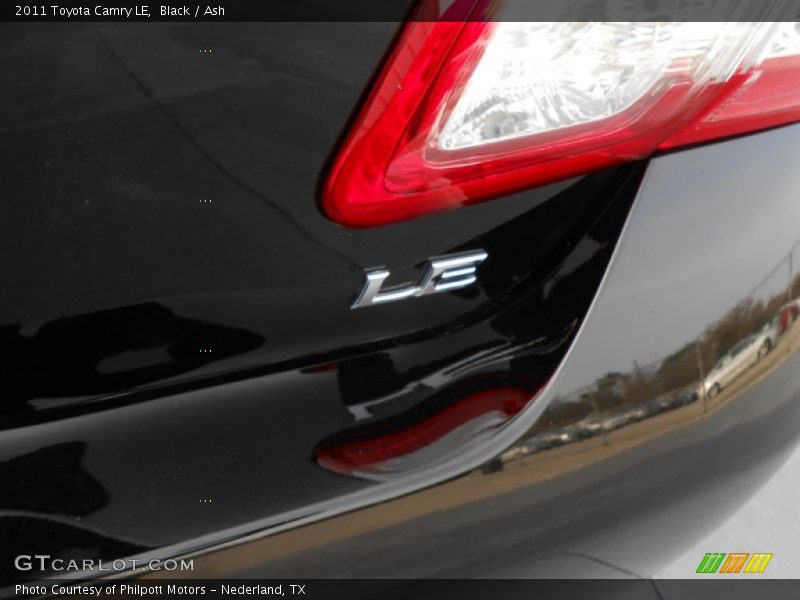 Black / Ash 2011 Toyota Camry LE