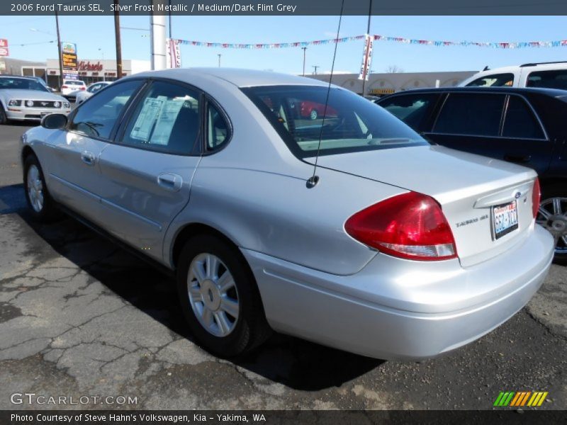 Silver Frost Metallic / Medium/Dark Flint Grey 2006 Ford Taurus SEL