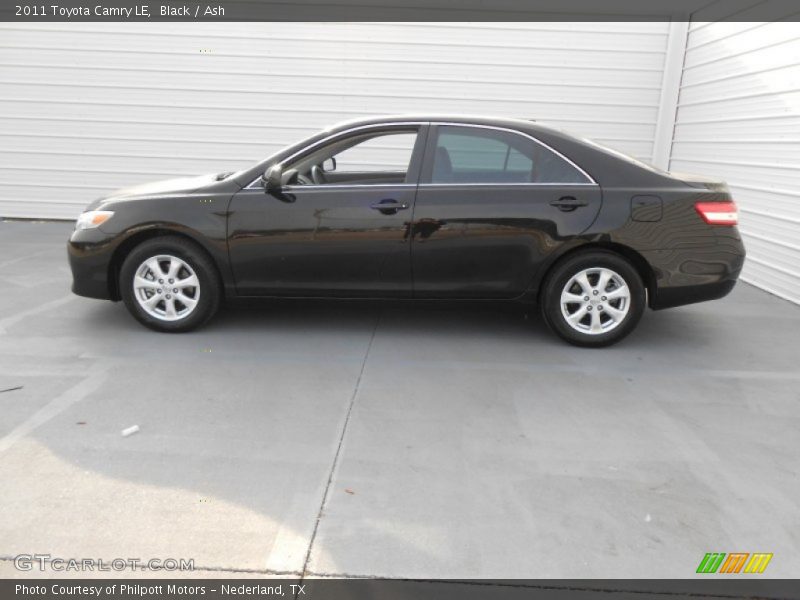 Black / Ash 2011 Toyota Camry LE