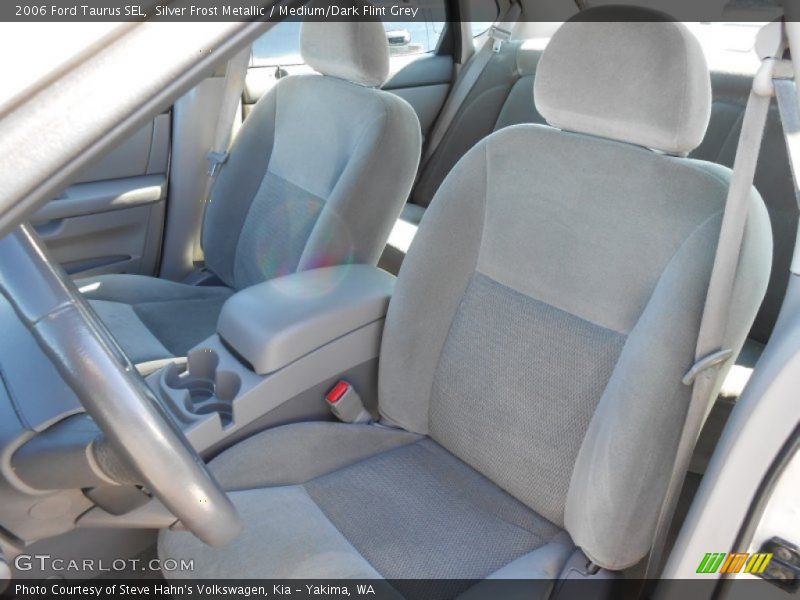 Silver Frost Metallic / Medium/Dark Flint Grey 2006 Ford Taurus SEL