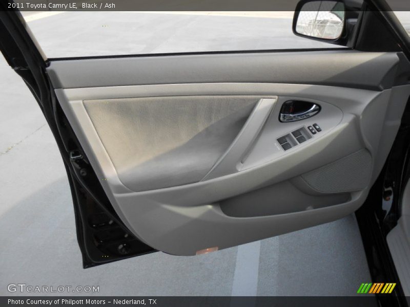 Black / Ash 2011 Toyota Camry LE