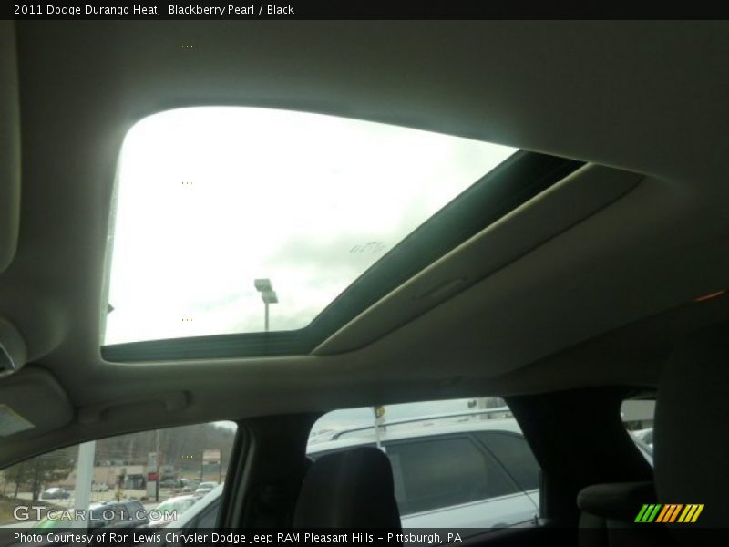 Blackberry Pearl / Black 2011 Dodge Durango Heat