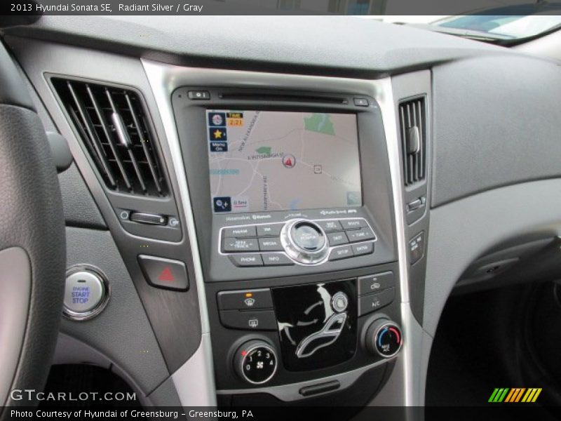 Radiant Silver / Gray 2013 Hyundai Sonata SE