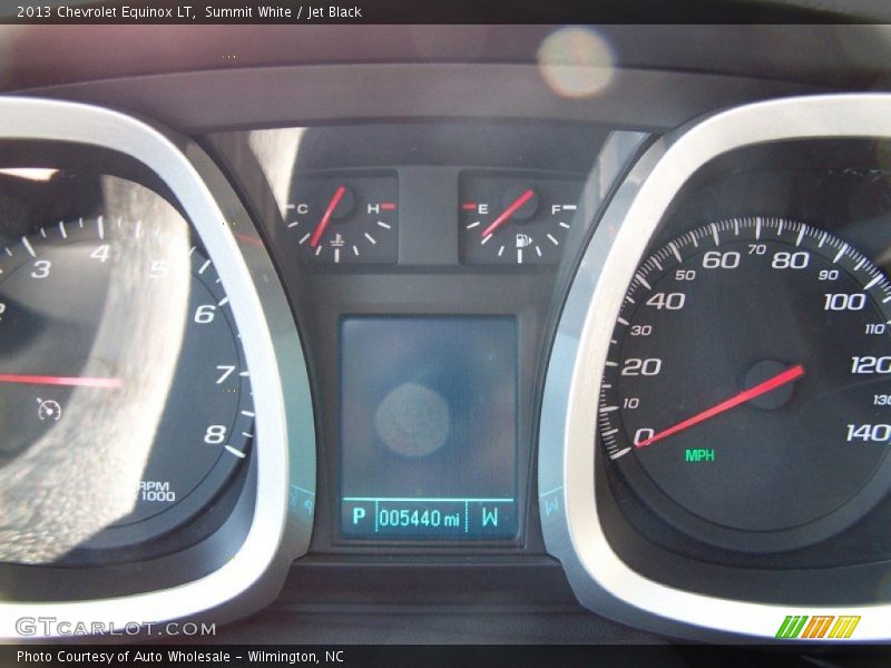 Summit White / Jet Black 2013 Chevrolet Equinox LT
