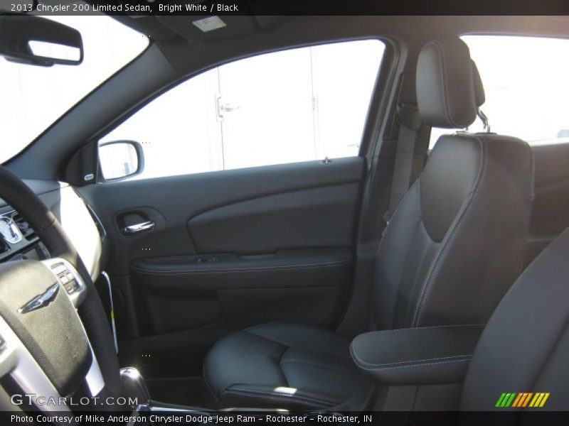 Bright White / Black 2013 Chrysler 200 Limited Sedan