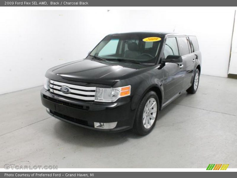 Black / Charcoal Black 2009 Ford Flex SEL AWD