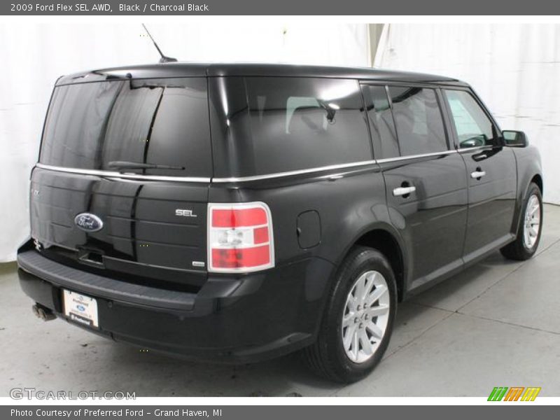 Black / Charcoal Black 2009 Ford Flex SEL AWD