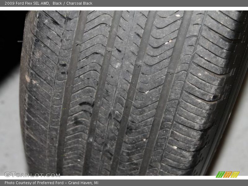 Black / Charcoal Black 2009 Ford Flex SEL AWD