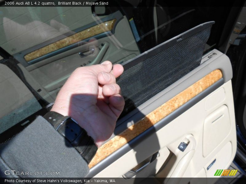 Brilliant Black / Mojave Sand 2006 Audi A8 L 4.2 quattro