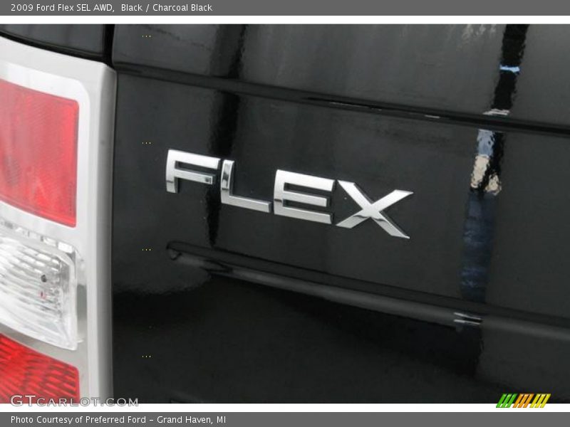  2009 Flex SEL AWD Logo