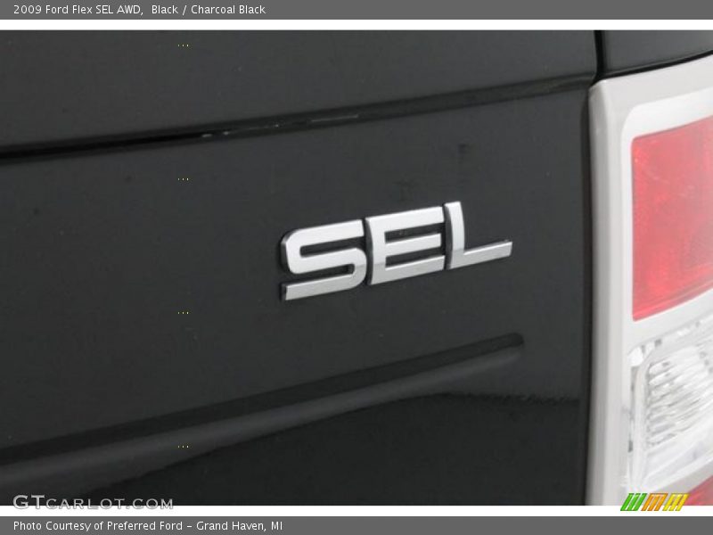  2009 Flex SEL AWD Logo