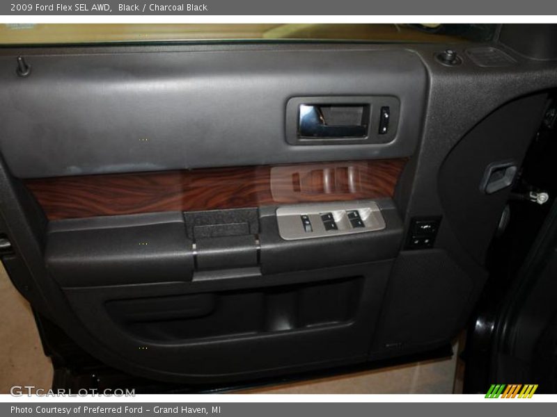 Black / Charcoal Black 2009 Ford Flex SEL AWD