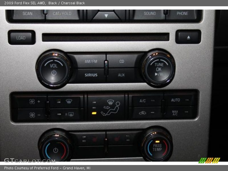 Black / Charcoal Black 2009 Ford Flex SEL AWD