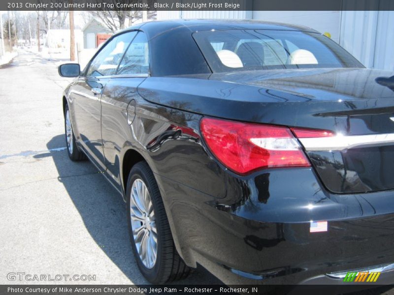Black / Black/Light Frost Beige 2013 Chrysler 200 Limited Hard Top Convertible