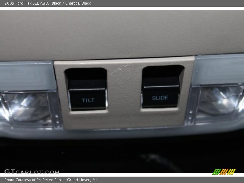 Black / Charcoal Black 2009 Ford Flex SEL AWD