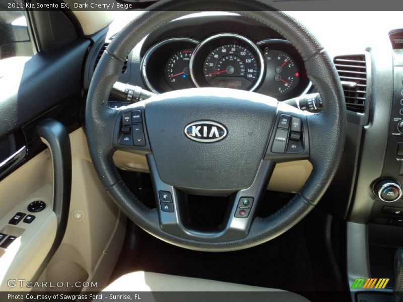 Dark Cherry / Beige 2011 Kia Sorento EX