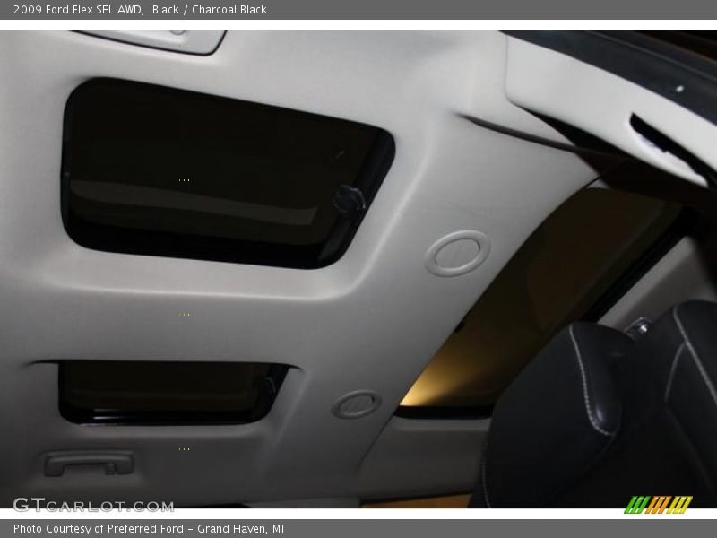 Black / Charcoal Black 2009 Ford Flex SEL AWD