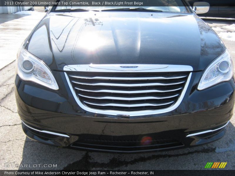 Black / Black/Light Frost Beige 2013 Chrysler 200 Limited Hard Top Convertible