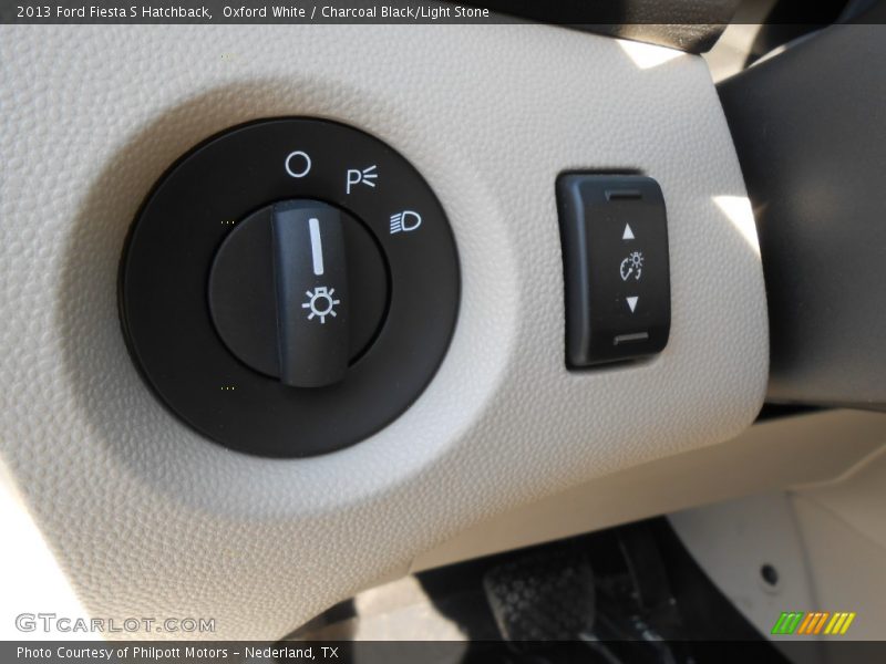 Controls of 2013 Fiesta S Hatchback