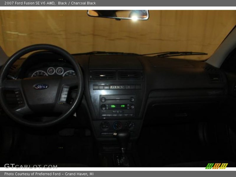 Black / Charcoal Black 2007 Ford Fusion SE V6 AWD