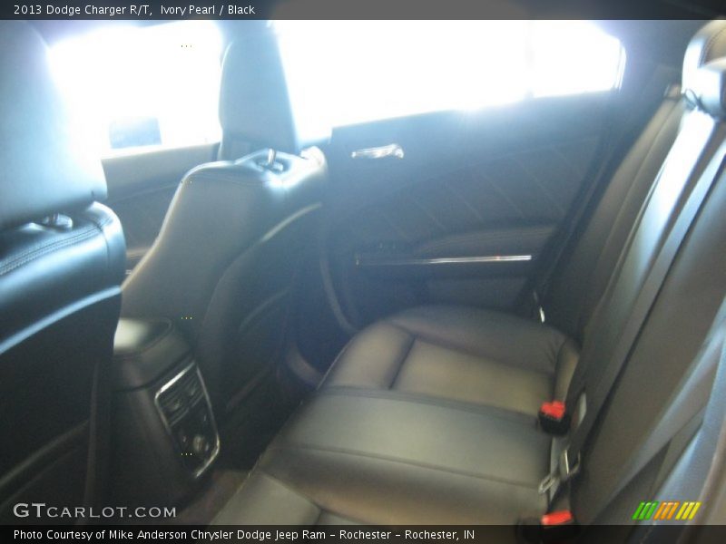 Ivory Pearl / Black 2013 Dodge Charger R/T