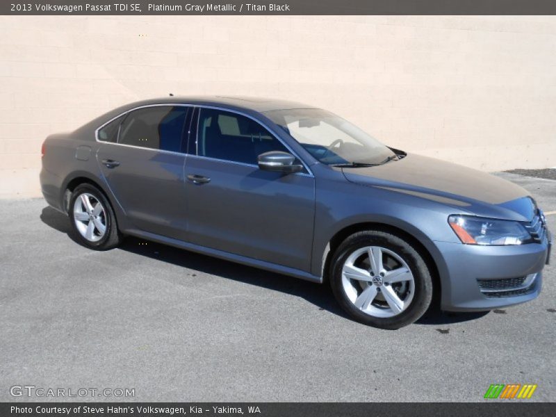 Platinum Gray Metallic / Titan Black 2013 Volkswagen Passat TDI SE