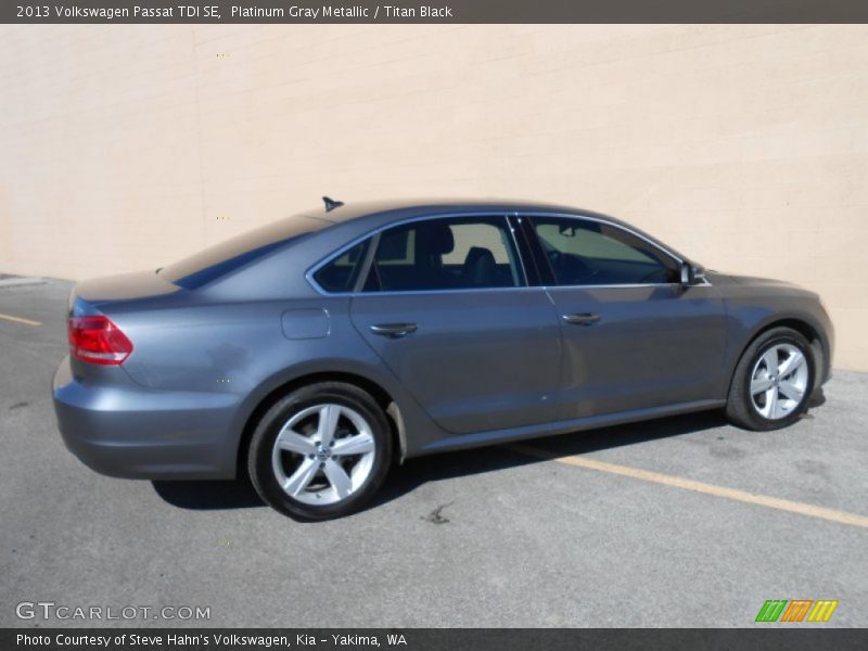 Platinum Gray Metallic / Titan Black 2013 Volkswagen Passat TDI SE