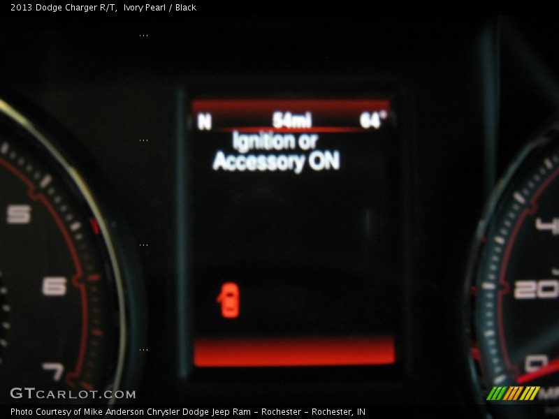 Ivory Pearl / Black 2013 Dodge Charger R/T