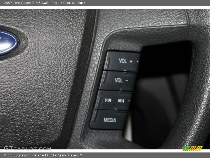 Black / Charcoal Black 2007 Ford Fusion SE V6 AWD