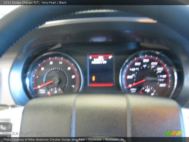 Ivory Pearl / Black 2013 Dodge Charger R/T