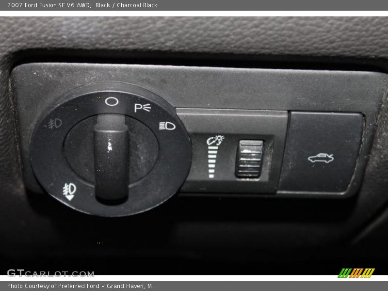 Black / Charcoal Black 2007 Ford Fusion SE V6 AWD