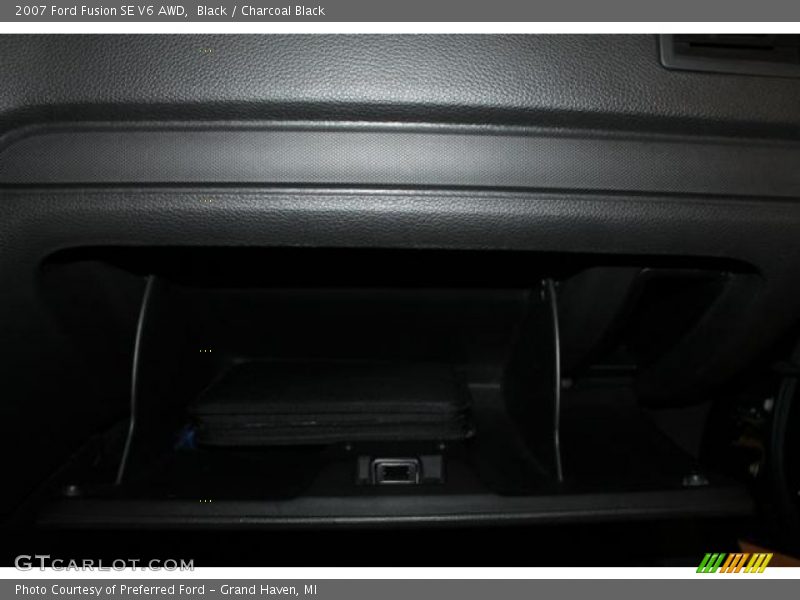 Black / Charcoal Black 2007 Ford Fusion SE V6 AWD
