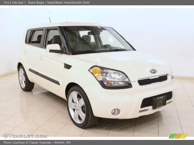 Dune Beige / Sand/Black Houndstooth Cloth 2011 Kia Soul !
