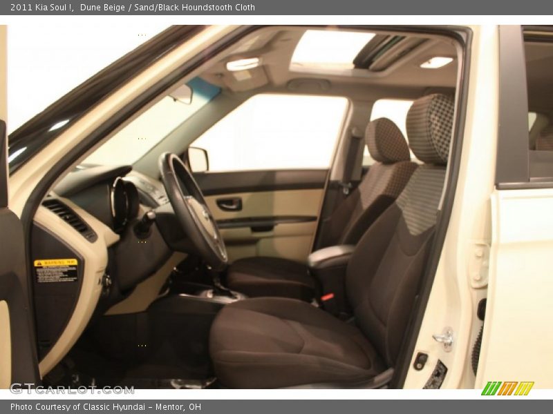 Dune Beige / Sand/Black Houndstooth Cloth 2011 Kia Soul !