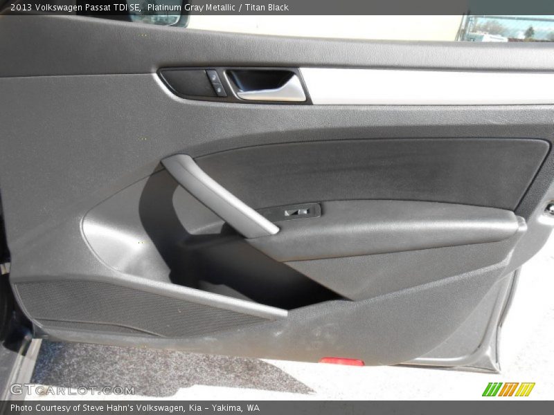 Platinum Gray Metallic / Titan Black 2013 Volkswagen Passat TDI SE