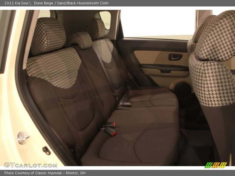 Dune Beige / Sand/Black Houndstooth Cloth 2011 Kia Soul !