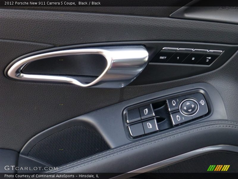 Controls of 2012 New 911 Carrera S Coupe